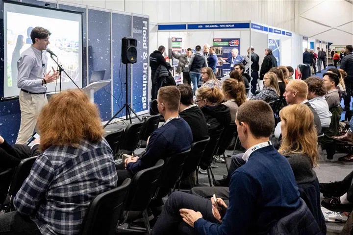 Simon Crowther presenting at Floodex
