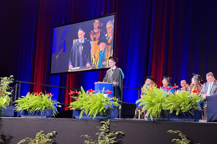 Simon Crowther delivering the 2025 graduation address at the University of Nottingham