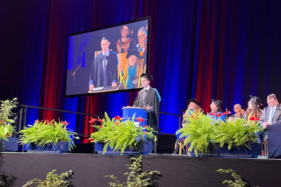 Simon Crowther delivering the 2025 graduation address at the University of Nottingham